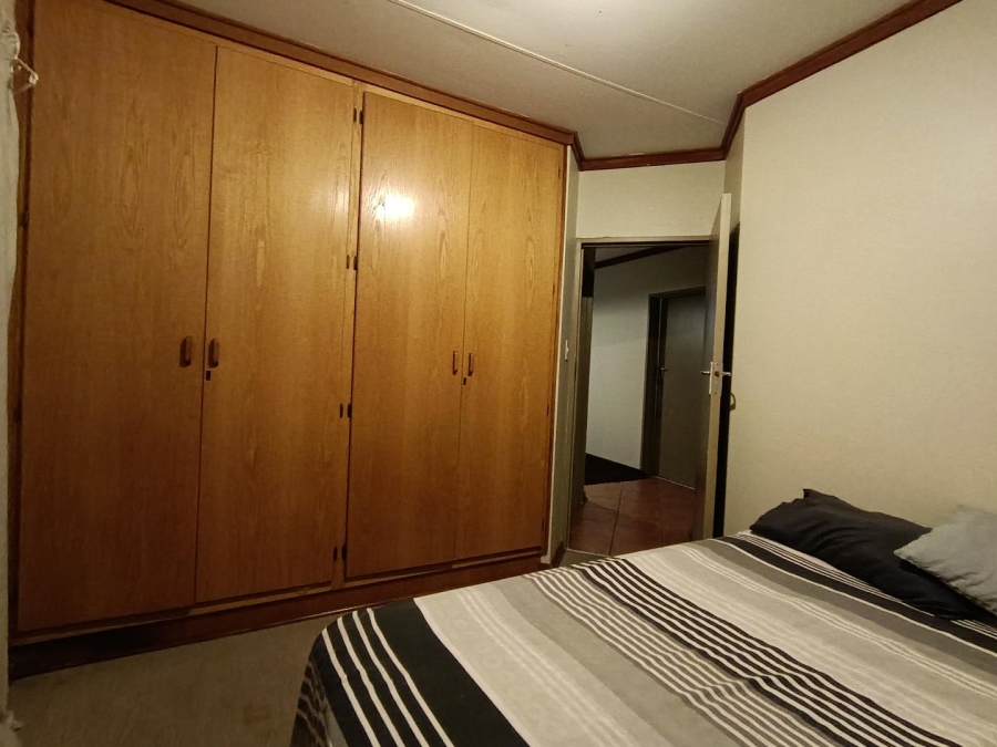 3 Bedroom Property for Sale in Langenhovenpark Free State